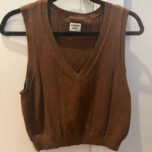 Aritzia sweater vest